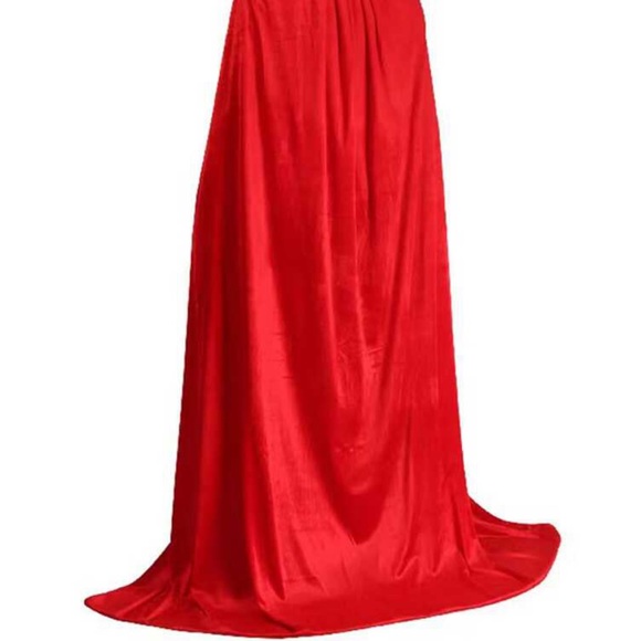 NWT Unisex Devil Red Halloween Cape With Hood For Adults, Single Layer - Picture 2 of 10